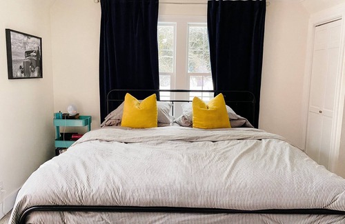 Kenmore Casa | Waterfront House in Kenmore