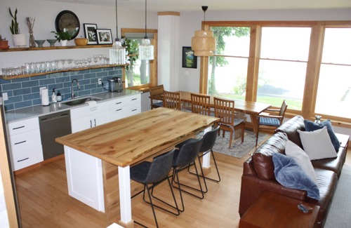 Town of Varick Casa | Waterfront House on Seneca Lake