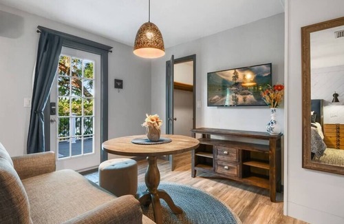 Conway Apartamento | Waterfront King Guest Suite (Pet Friendly)