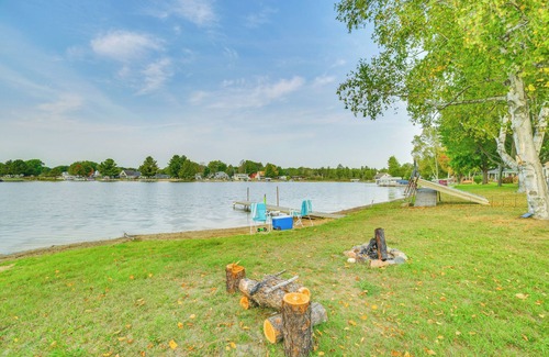 Lake City Cabaña | Waterfront Lake City Home w/ Deck & Boat Dock!