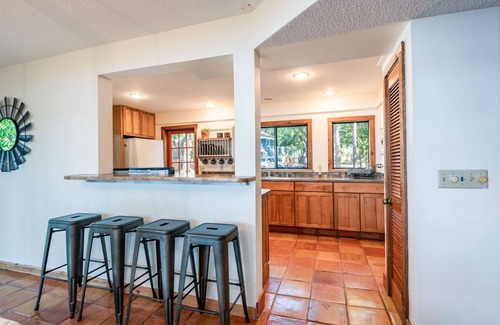 Lake Magdalene Casa | 6 Acre Lakefront Farmhouse W / SKI LAKE ACCESS, Kayak, SUP y Bass Fishing