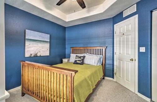 Lake Ozark Apartamento | Waterfront Lake Ozark Condo with Pool Access