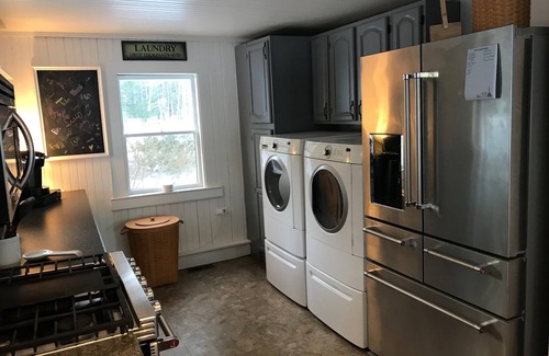 Laconia Casa | Waterfront Lake Winnisquam House, Guest House & Barn Game Rm, Sleeps 16 w/ Beach