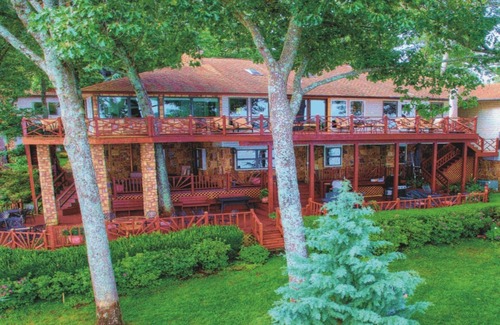 Eucha Casa | Waterfront Lodging sobre el Dream Catcher Point