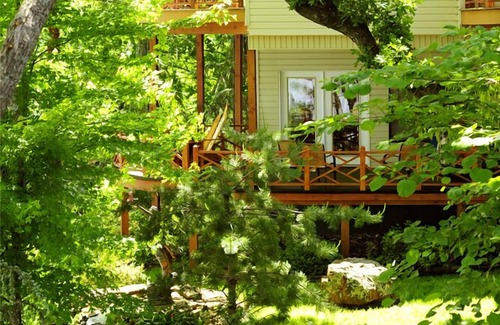 Eucha Casa | Waterfront Lodging sobre el Dream Catcher Point