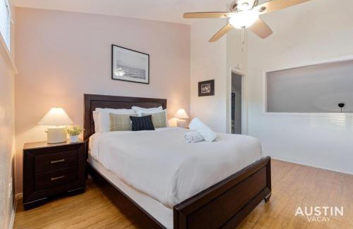 Riverside Apartamento | Waterfront Loft w Park View with Pool and Dock Access