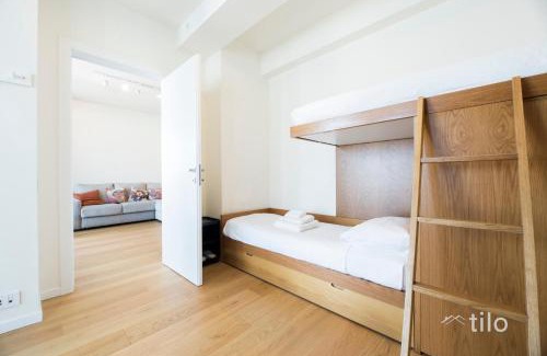Genoa Apartamento | Waterfront Lux | 2BR | A/C| Parking By Tilo