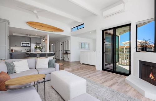 Carlsbad Apartamento | Waterfront Luxury Condo - Relaxing Escape