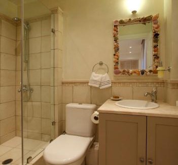 Agii Theodori Casa | WATERFRONT LUXURY Villa