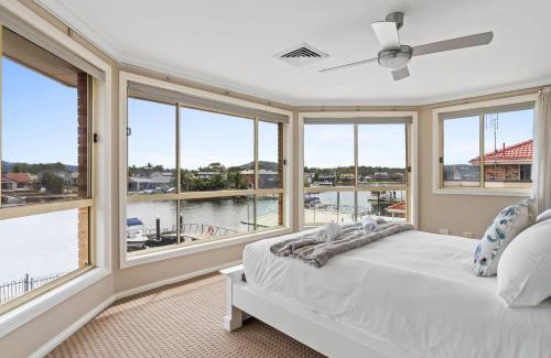 St Huberts Island Casa | Waterfront Luxury Pool-Spa-Jetty-Pool Table