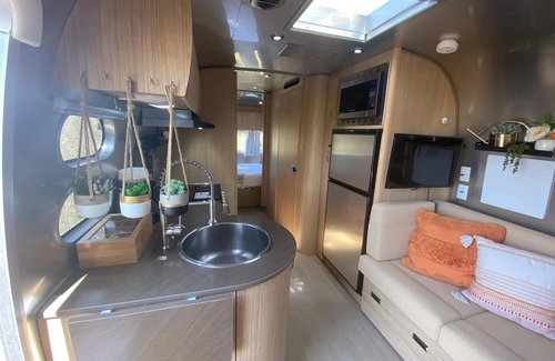 Winter Garden Casa | Waterfront Luxury Airstream on An Orange Grove