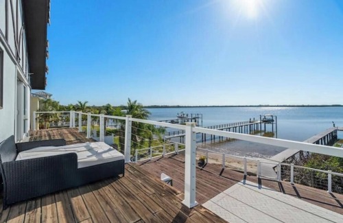 Riviera Bay Alquiler De Eote | Waterfront Mansion: Pool- Hot Tub- Private Dock- 6BR