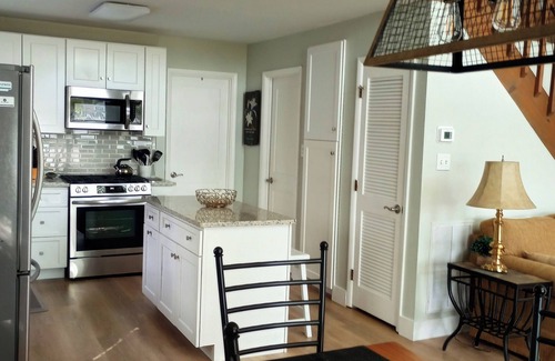 Rehoboth Beach Chalet De Esquí | Waterfront! New listing! Idyllic chalet in amenity rich community.