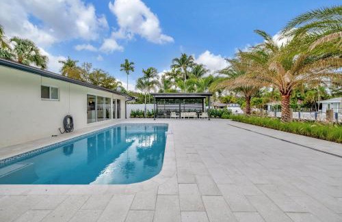 Riverside Park Casa | Waterfront Oasis with Private Pool