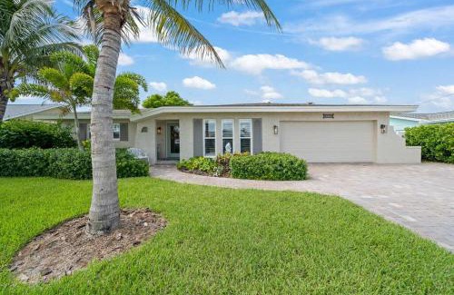 Merritt Island Casa | Waterfront Oasis with Private Heated Pool & Dock