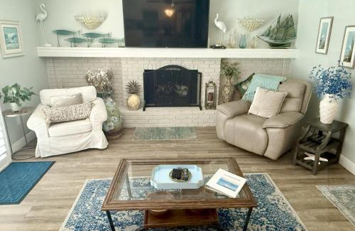 Merritt Island Casa | Waterfront Oasis with Private Heated Pool & Dock