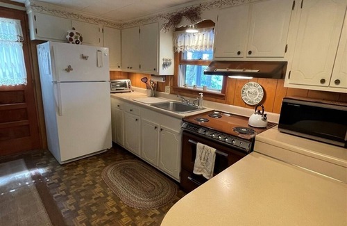 Naples Cabaña | Waterfront on Sebago Lake