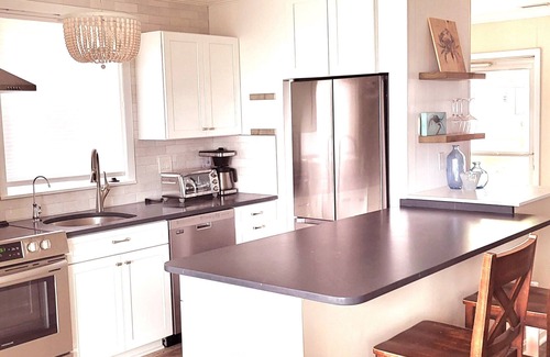 Colonial Beach Casa | Waterfront Paradise with your own Beach!