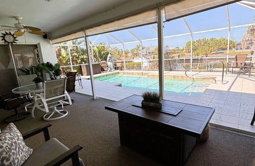 Port Charlotte Casa | Waterfront Paradise