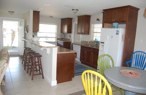 Surfside Estates Casa | Frente al Paridise encontrado