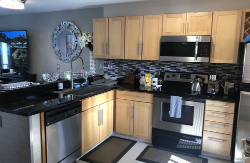 Pearl District Condominio | Waterfront Pearl, Great Views, w/ dedicated Parking
