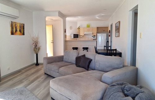 New Port Apartamento | Waterfront Property with lovely views. Wake up to the dolphins and Swimming