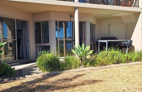 New Port Apartamento | Waterfront Property with lovely views. Wake up to the dolphins and Swimming