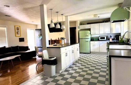 Milton Casa | Waterfront property with kayaks and boat slip! Ideal for relaxing or exploring!