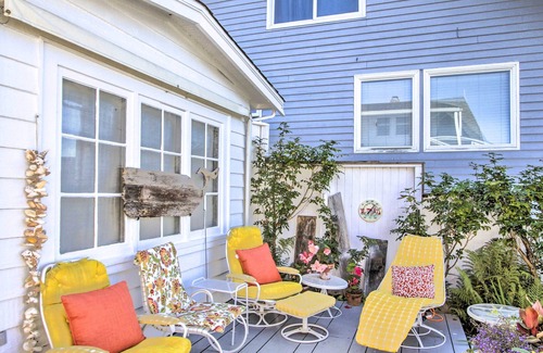 University Place Casa | Waterfront Puget Sound Retreat: Steps to Beach!
