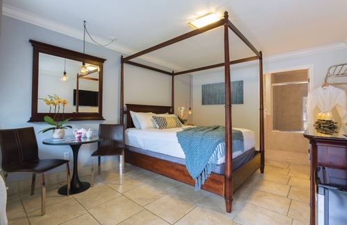 Upper Lake Cabina | Habitación Waterfront Queen con jacuzzi - The Lodge At Blue Lakes