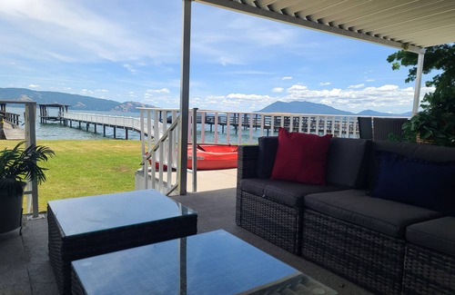 Lakeport Casa | Waterfront Remodeled home; 4B/2 1/2 bath;Boat-Dock;Hot-tub; Waterslide;Kayaks.