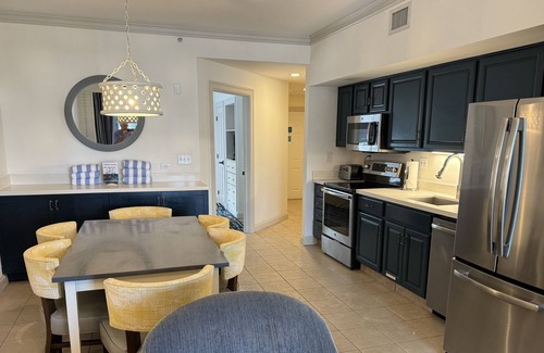 Key West Complejo | Waterfront Resort, Private Beach, Boat Docks, Sleeps 6, Pool, Hot Tub, Hyatt