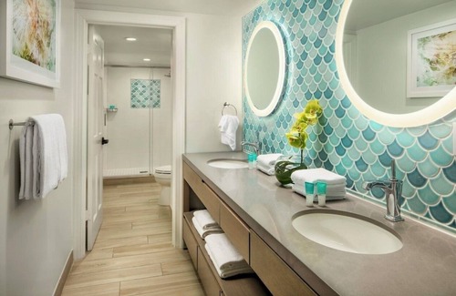 Truman Annex Complejo | Waterfront Resort, Songwriter’s Fest, Old Town, Sleeps 2, Swimming Pool, Hot Tub