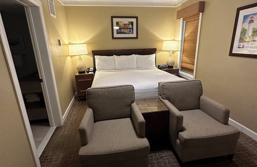Truman Annex Complejo | Waterfront Resort, Songwriter’s Fest, Old Town, Sleeps 2, Swimming Pool, Hot Tub