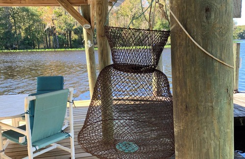 Satsuma Casa | WATERFRONT RETREAT ON RIVER WITH LG DOCK AMAZING VIEWS & WILDLIFE