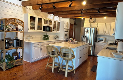 Homosassa Casa | Waterfront retreat with boat dock & private ramp right off the river
