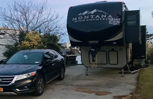 Sandbridge Alquiler De RV | Waterfront RV Lot in Surfside Resort