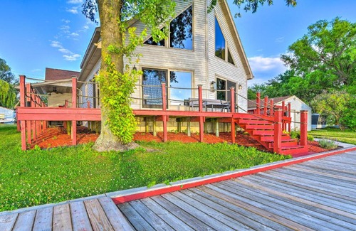 Gilford Casa | Waterfront Saginaw Bay Retreat with Grill and Yard!
