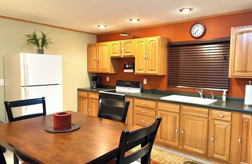 Nekoosa Cabina | Waterfront-Sand Valley-Boat Landing-Docks- ATV/UTV - Perfect for a cozy getaway