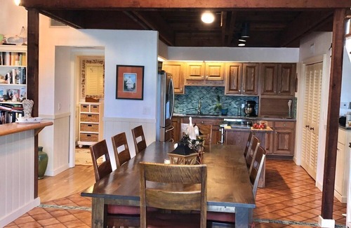 Placida Casa | Frente a la bahía con kayaks, muelle privado y acceso privado a la playa - Capacidad para 8 personas,