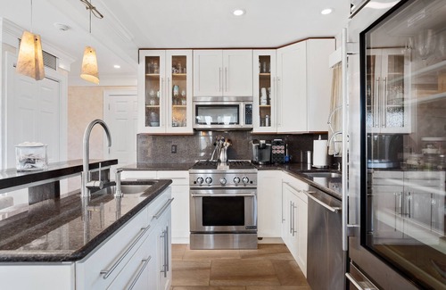 Hampton Bays Casa | WATERFRONT TOWNHOUSE - A SLICE OF HEAVEN