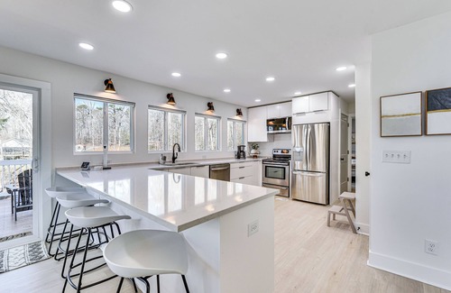 Troy Casa | Waterfront Troy Home w/ Private Boat Dock!