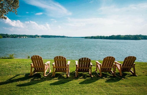 Steele Creek Casa | Waterfront Two Bedroom #14 at Long Cove Resort