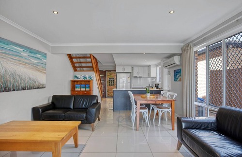 Mooloolaba Apartamento | Frente al Villa 1 - Pet Friendly Patio