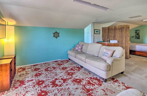 Tropic Villa | Waterfront Villa with Deck & Dolphin Watching!