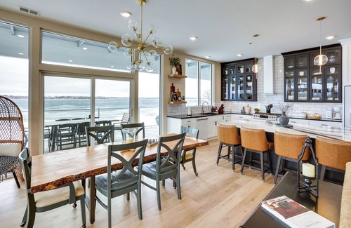Watertown Condominio | Waterfront Watertown Condo w/ Patio & Pool Access!