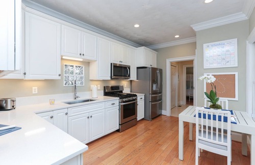 Norfolk Cabaña | Waterfront Willoughby Oasis