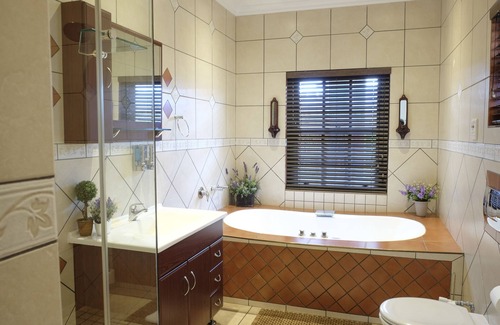 Waterkloof Casa | Waterkloof Guest House