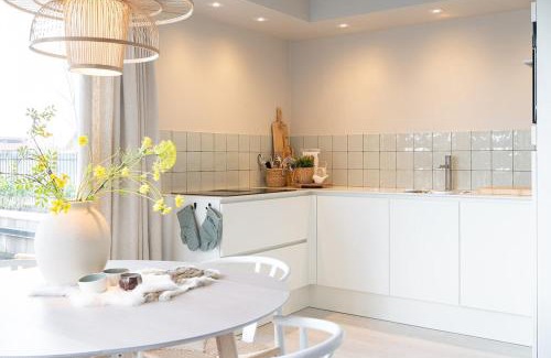 Heeg Casa | Waterlodge in Heeg - Relax, sail and enjoy!