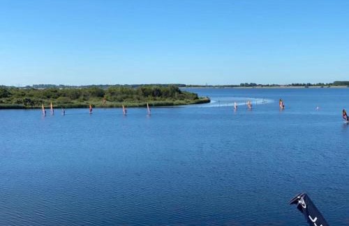 Kamperland Alquiler De Eote | Waterlodge in Kamperland by Veerse Meer, cleaning included